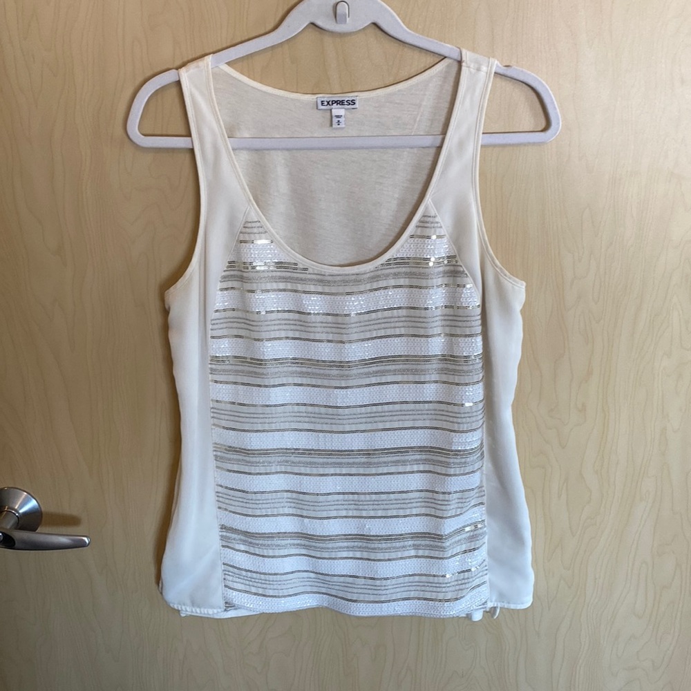 Sequin tank